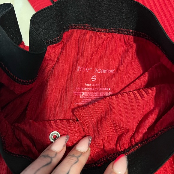 Chic Red Button-Up Pajama Set - Picture 7 of 7